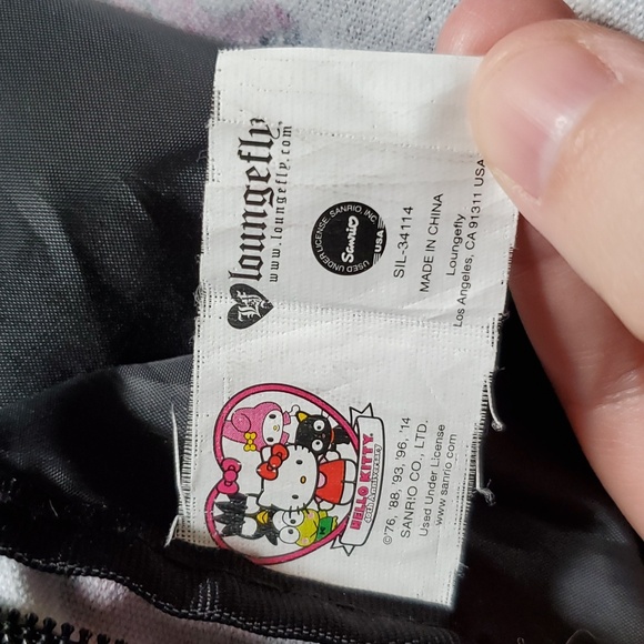 Hello Kitty 40th Anniversary Loungefly Backpack - Picture 15 of 15